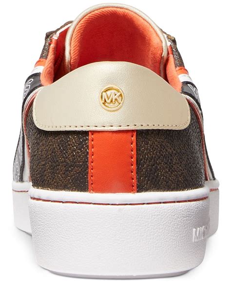 Michael Michael kors slade lace up sneakers. LT cream 